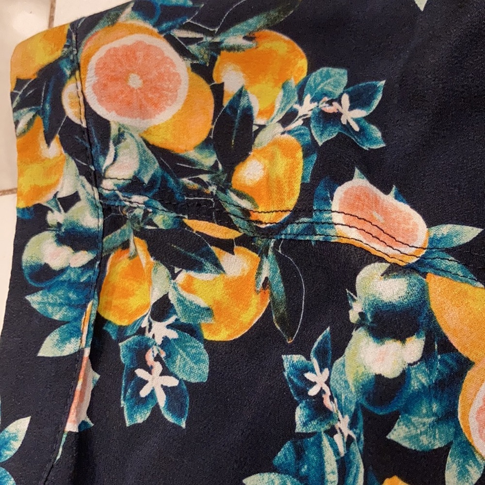 Banana republic shirt - Picture 5 of 5